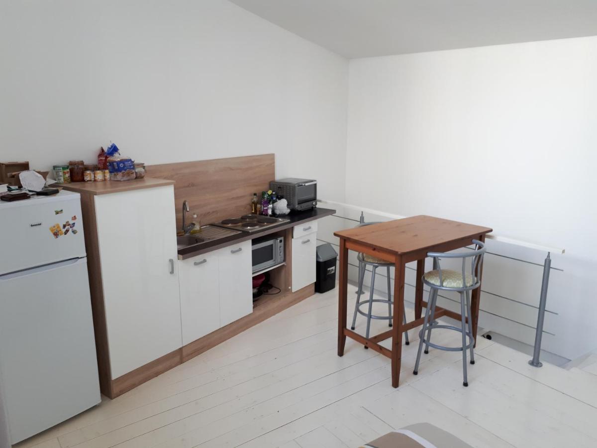 Appartement En Duplex Viviers Eksteriør billede